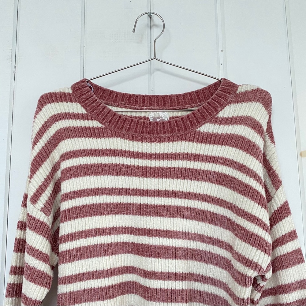 velvet pink stripe knit 💗